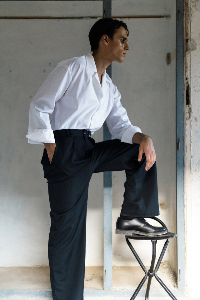 Open collar White shirt