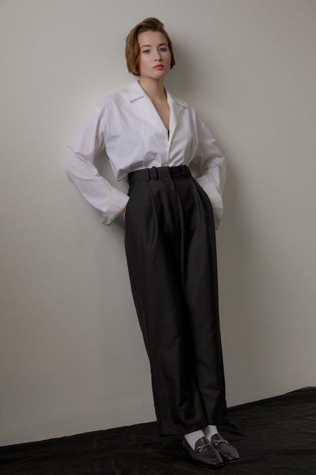 Tailored pleated trousers