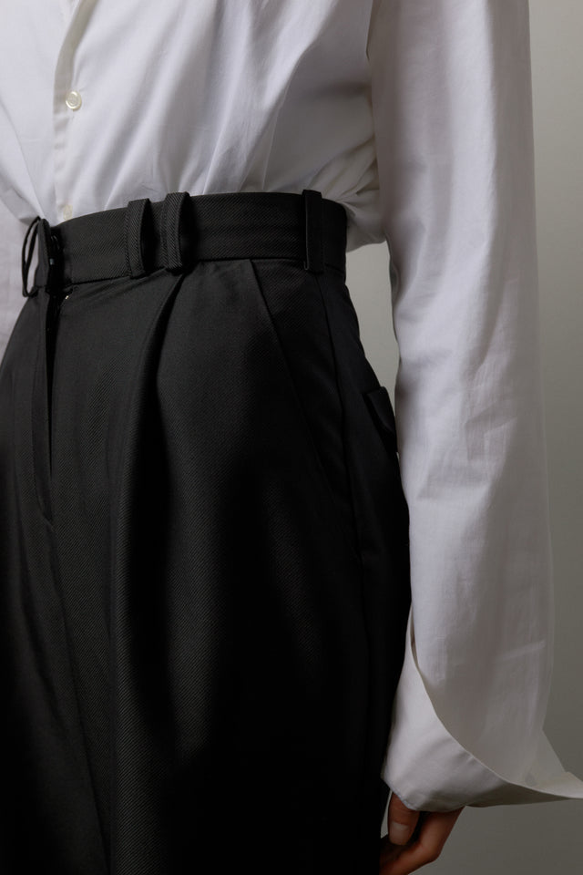 Tailored pleated trousers