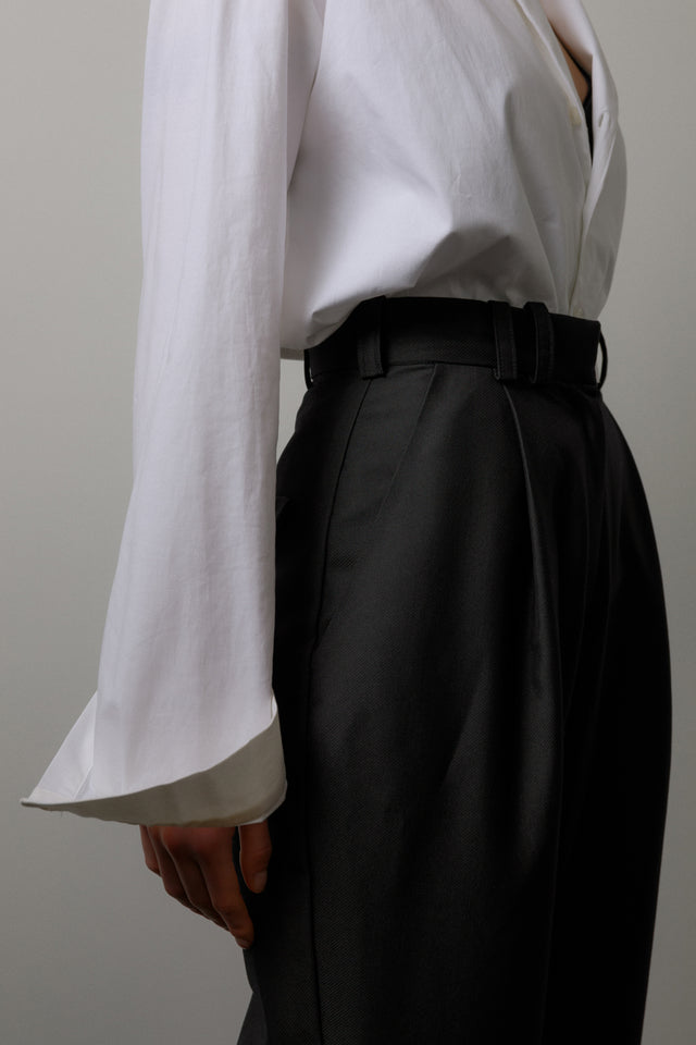 Tailored pleated trousers