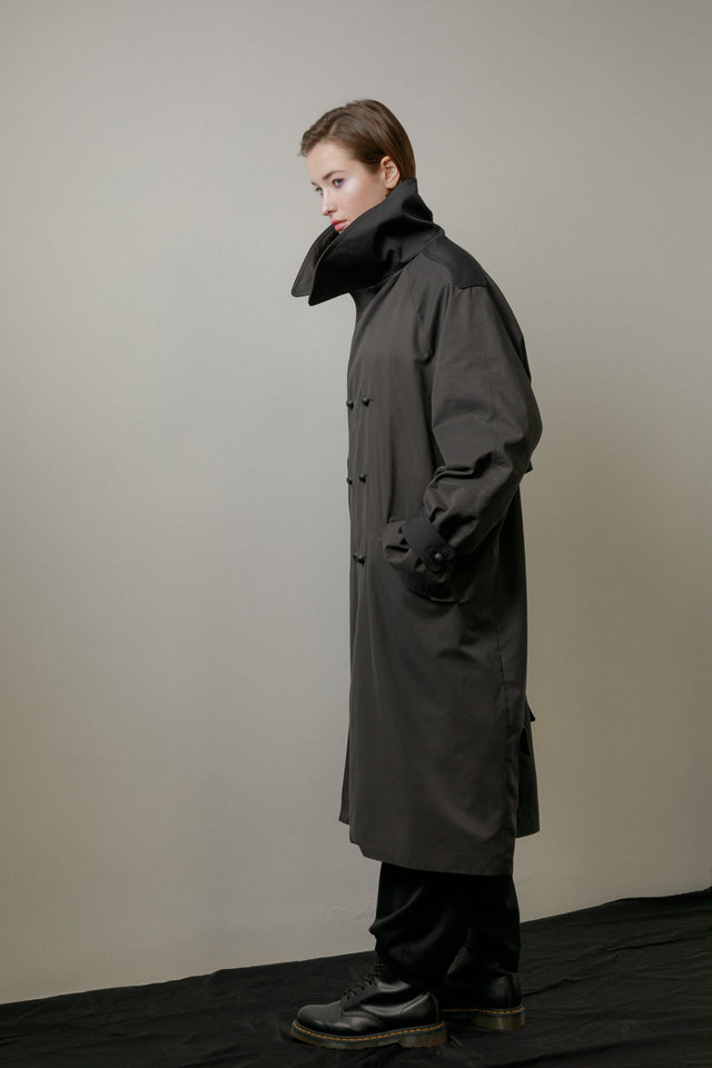 Ernst Trenchcoat