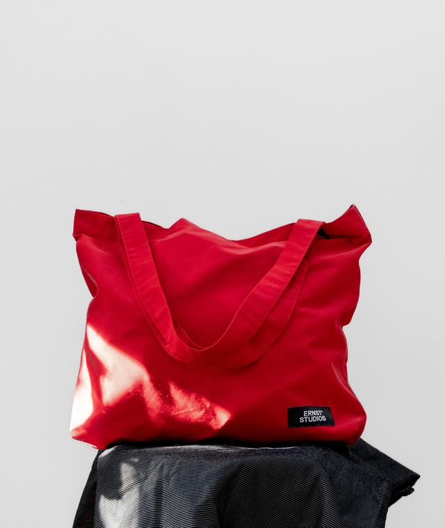 Ernst Tote - Red